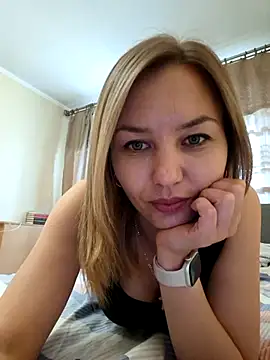 Snapshot of VeroLoverx chatting on September 2025 12:08:02 PM VeroLoverx online show from September 2025 12:08:02 PM