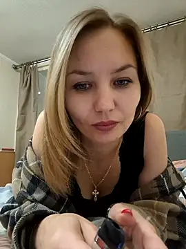 Snapshot of VeroLoverx chatting on September 2025 09:20:02 PM VeroLoverx online show from September 2025 09:20:02 PM