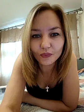 Snapshot of VeroLoverx chatting on September 2025 09:25:02 AM VeroLoverx online show from September 2025 09:25:02 AM