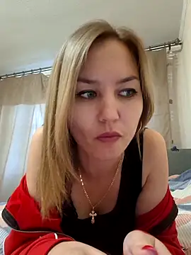 Snapshot of VeroLoverx chatting on October 2025 01:39:02 PM VeroLoverx online show from October 2025 01:39:02 PM