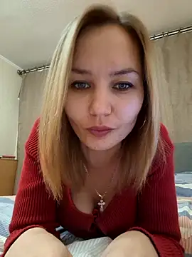 Snapshot of VeroLoverx chatting on October 2025 05:44:02 PM VeroLoverx online show from October 2025 05:44:02 PM