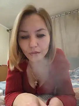 Snapshot of VeroLoverx chatting on October 2025 03:47:02 PM VeroLoverx online show from October 2025 03:47:02 PM