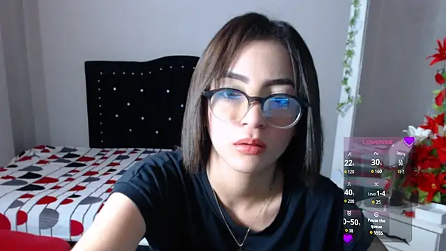 Coraline Playful online show from September 2025 12:16:01 PM