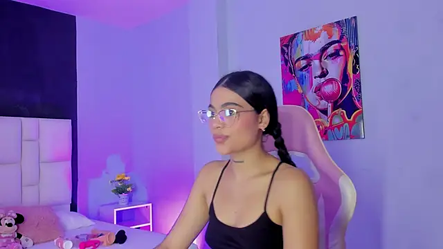 Snapshot of SammyRose_ chatting on September 2025 08:19:01 PM SammyRose online show from September 2025 08:19:01 PM