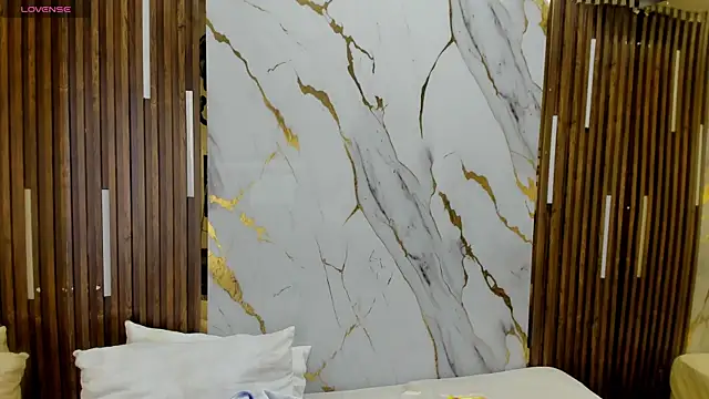 VictoriaDuart online show from November 2025 07:45:02 PM