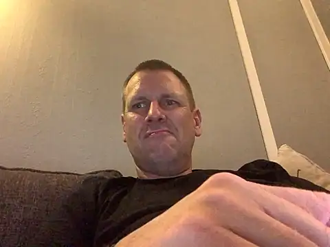 Gangbangchem online show from September 2025 10:01:02 PM