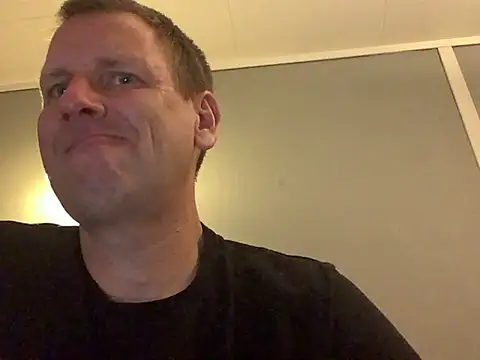 Gangbangchem online show from October 2025 10:07:02 PM