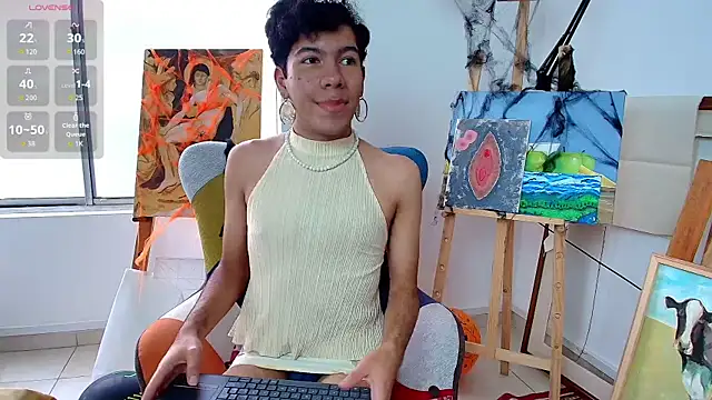 Snapshot of E_R_O_S_ chatting on November 2025 09:04:01 PM E R O S online show from November 2025 09:04:01 PM