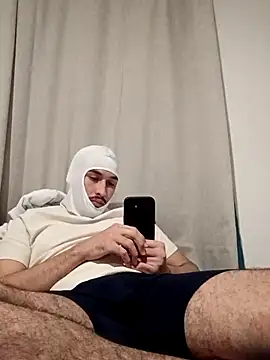 Jadriel23 online show from September 2025 05:01:02 AM