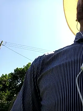 Snapshot of AlphaAlterX chatting on December 2025 03:40:02 PM AlphaAlterX online show from December 2025 03:40:02 PM