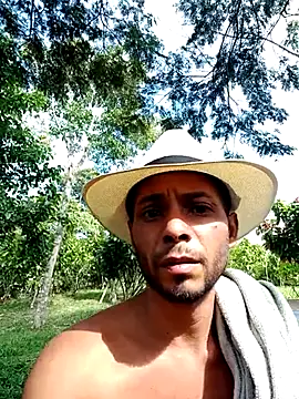 Snapshot of AlphaAlterX chatting on December 2025 07:43:02 PM AlphaAlterX online show from December 2025 07:43:02 PM