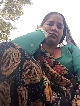 Snapshot of Hot_Seema83 chatting on October 2025 08:26:02 AM Hot Seema83 online show from October 2025 08:26:02 AM