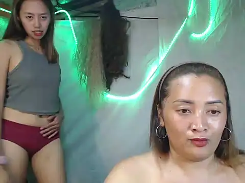 Snapshot of pinkysexypinay chatting on September 2025 12:28:01 PM pinkysexypinay online show from September 2025 12:28:01 PM