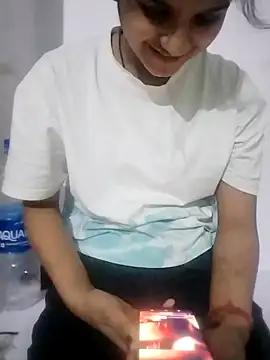 Student girl2 online show from October 2025 02:57:02 PM