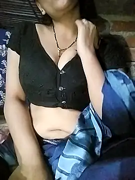 Snapshot of Hottestgirll chatting on November 2025 07:12:02 PM Hottestgirll online show from November 2025 07:12:02 PM