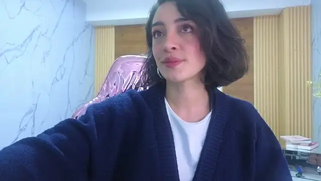 sara lopez s online show from May 2026 01:16:02 PM