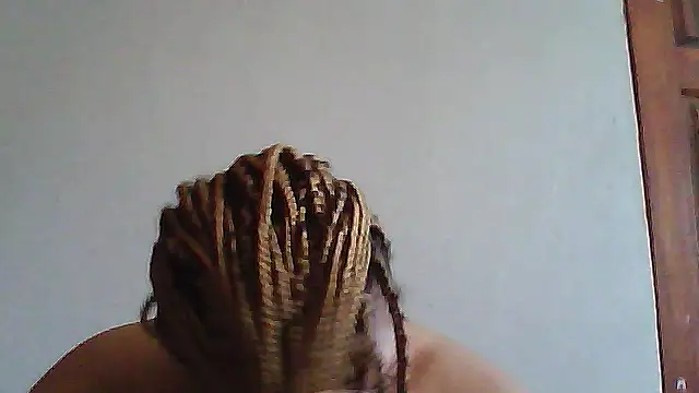 Snapshot of Yellobonepussy chatting on September 2025 10:38:02 AM Yellobonepussy online show from September 2025 10:38:02 AM