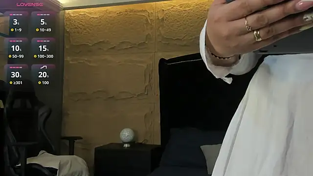 SophiaDior  online show from November 2025 11:43:01 AM