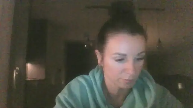 Snapshot of Justnani001 chatting on October 2025 06:50:02 PM Justnani001 online show from October 2025 06:50:02 PM