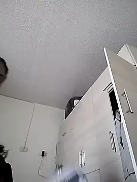 KittyHoleshot87 online show from October 2025 01:53:02 PM