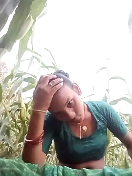 Snapshot of Idhika_Jha chatting on September 2025 12:52:02 PM Idhika Jha online show from September 2025 12:52:02 PM