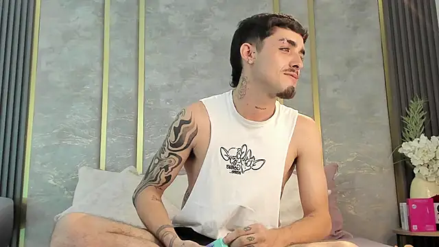 NikoStone  online show from February 2026 05:28:02 AM