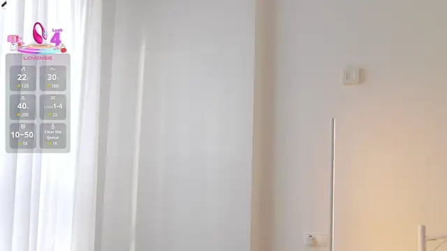 KumiKruz online show from September 2025 01:27:01 PM