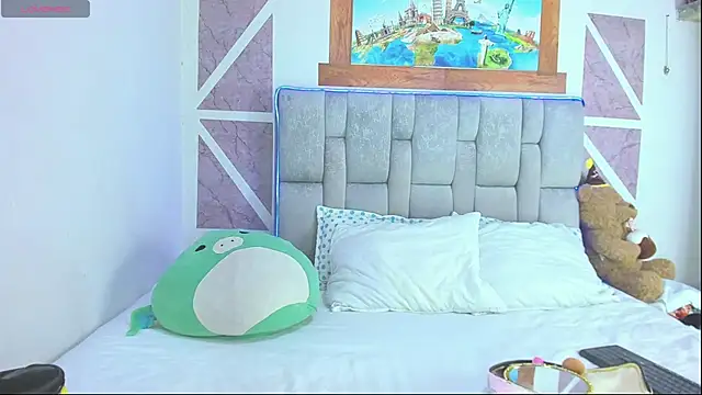 Snapshot of christopher_Hot chatting on February 2026 05:22:02 PM christopher Hot online show from February 2026 05:22:02 PM