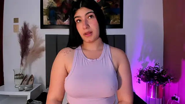 Snapshot of MaraRosenthal chatting on September 2025 12:10:02 PM MaraRosenthal online show from September 2025 12:10:02 PM