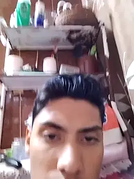 aispuro8505 online show from October 2025 08:33:02 AM