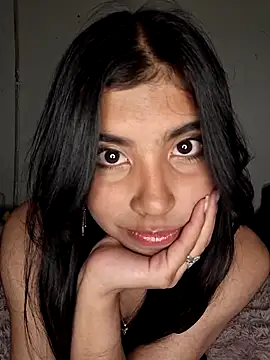 Snapshot of DianeSuns_ chatting on September 2025 02:04:01 AM DianeSuns online show from September 2025 02:04:01 AM