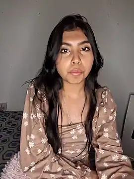 Snapshot of DianeSuns_ chatting on October 2025 03:04:02 AM DianeSuns online show from October 2025 03:04:02 AM