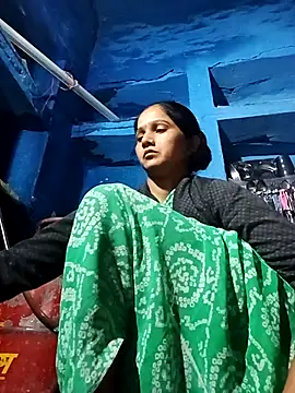 Jooli xx online show from November 2025 02:03:02 AM