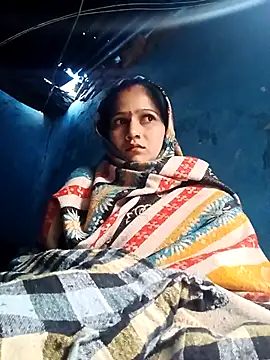 Jooli xx online show from January 2026 02:47:02 AM