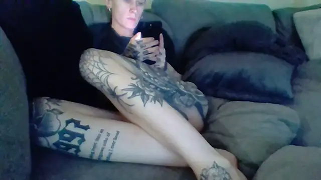 Snapshot of liltiddygoffwaifu chatting on November 2025 10:51:01 AM liltiddygoffwaifu online show from November 2025 10:51:01 AM