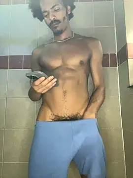 Snapshot of TRILLAHUNG chatting on September 2025 05:14:02 PM TRILLAHUNG online show from September 2025 05:14:02 PM