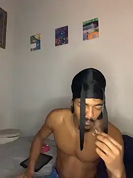 Snapshot of TRILLAHUNG chatting on October 2025 02:44:01 AM TRILLAHUNG online show from October 2025 02:44:01 AM