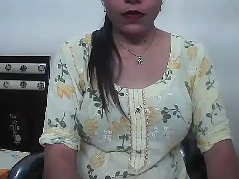 Snapshot of Lalita_thakur chatting on September 2025 04:06:02 PM Lalita thakur online show from September 2025 04:06:02 PM
