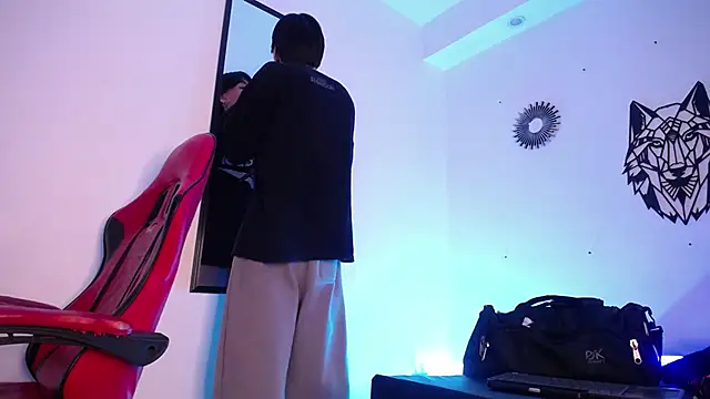 Anhonymus  online show from November 2025 03:38:02 AM