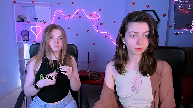 kitniss dreamy online show from June 2026 11:11:01 PM