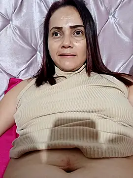 Amanda39 online show from September 2025 11:21:01 PM