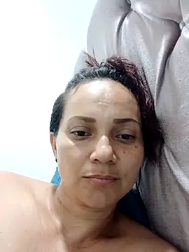 Amanda39 online show from April 2026 02:27:02 AM