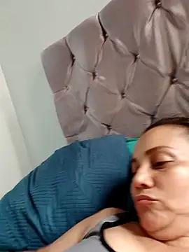 Amanda39 online show from May 2026 03:49:02 PM