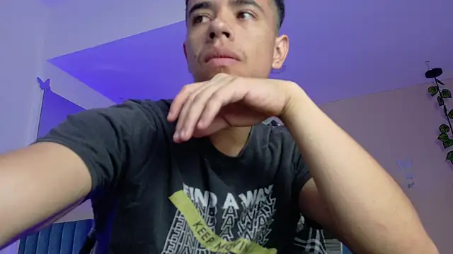 Muscle Scott online show from March 2026 01:44:01 PM