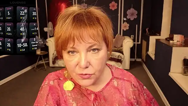 Kira Kenett online show from May 2026 05:10:01 PM