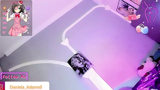 Daniela-AdamsXx online show from October 2025 09:03:01 PM