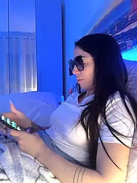 sexy7883 online show from February 2025 05:35:01 AM