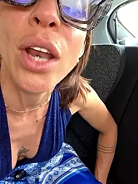 sexy7883 online show from May 2026 11:39:02 AM