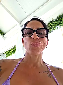 sexy7883 online show from July 2026 11:06:02 AM