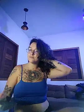 Bluelizslave online show from March 2026 11:52:02 PM